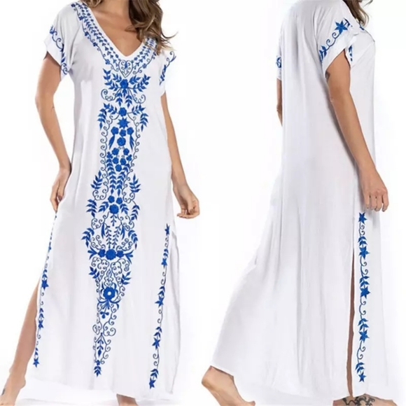 🧡LAST ONE🧡WHT/BLUE EMBROIDERED COVER UP - Picture 2 of 5